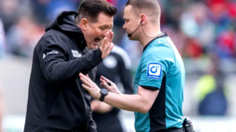 Hannover 96: Trainer Titz attackiert Schiedsrichter nach 1:1 gegen Elversberg