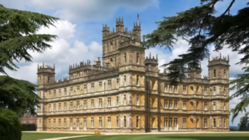 Highclere Castle: Das echte Downton Abbey in England – Besucherinfos für 2026