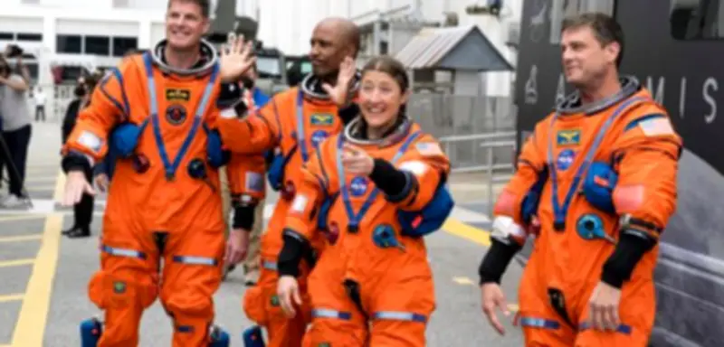 Historischer Start der Artemis-Mission: Menschen kehren zum Mond zurück