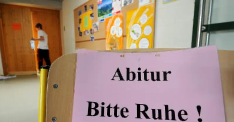 Historischer Start: Erster G9-Jahrgang in Bayern beginnt mit Abiturprüfungen