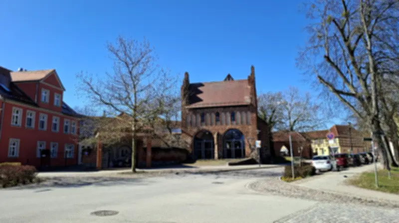 Historisches Templin: Rätselfoto löst Erinnerungen an Tankstelle und Prenzlauer Tor aus