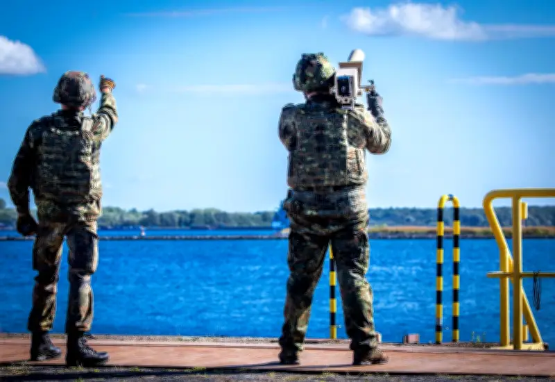 Hunderte Angriffe pro Tag: Wie sicher sind Deutschlands Häfen?