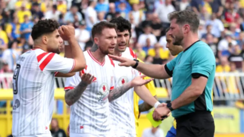 „Ich glaube, der war schon auf Malle“: Jan Löhmannsröben sorgt mit skurrilem TV-Interview für Aufsehen