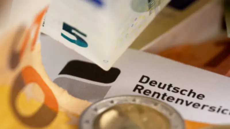 Immer mehr Deutsche zahlen freiwillig in die Rentenkasse ein