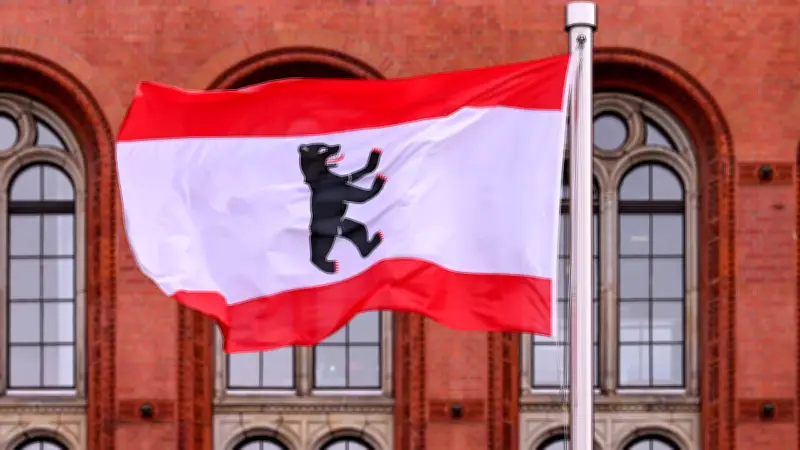 INSA-Umfrage zur Berlin-Wahl: Rot-Rot-Grün könnte Rotes Rathaus übernehmen