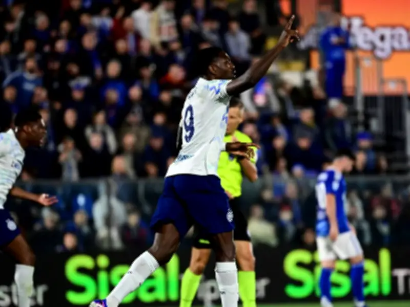 Inter Mailand dreht spektakuläres Spiel in Como und baut Tabellenführung aus