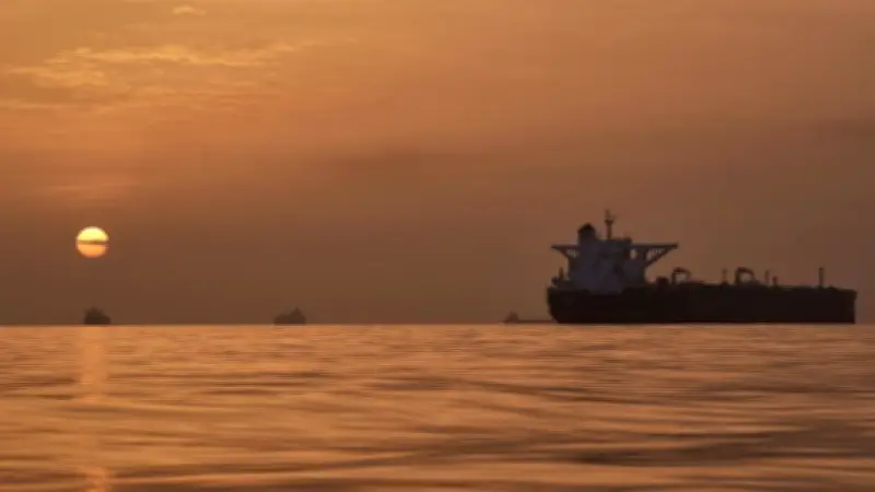 Iran blockiert Straße von Hormus erneut: Droht neuer Spritpreis-Schock in Deutschland?