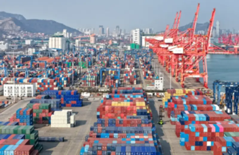 Iran-Krieg belastet Chinas Industrie: Stimmung trübt sich trotz offizieller Wachstumssignale