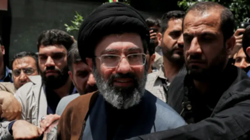 Irans neuer Führer Modschtaba Chamenei: Schwere Verletzungen nach Luftangriff