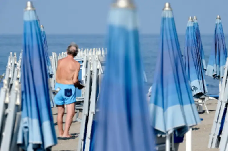 Italienisches Rentnerpaar nach 46 Jahren aus Strandbad verdrängt - Altersdiskriminierung am Meer?