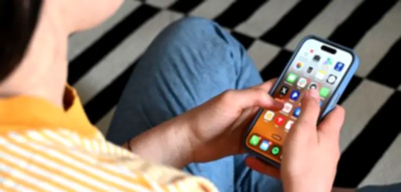 IW-Gutachten fordert: Mindestalter 13 Jahre für Social Media und mehr Medienkompetenz