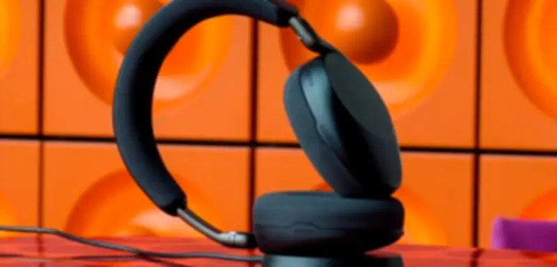 Jabra Evolve3 85 im Test: Der Kopfhörer für Videokonferenzen und Telefonate