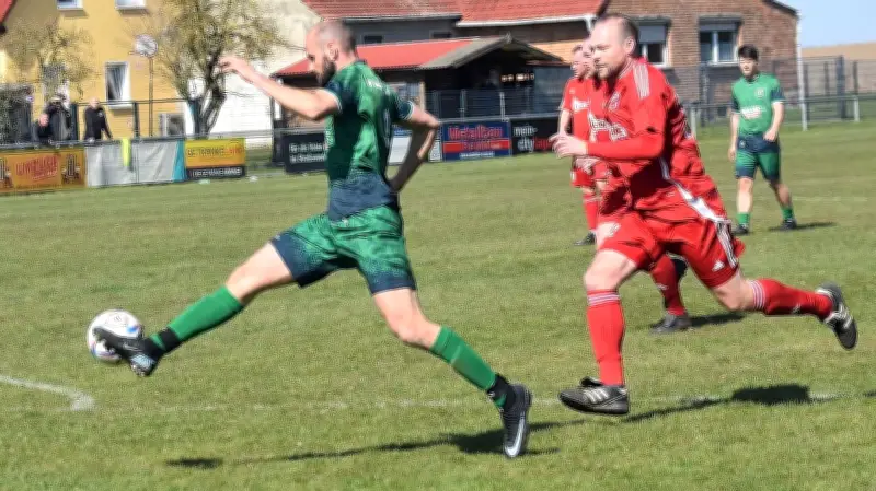 Jahn Neuenkirchen feiert Revanche-Sieg gegen Motor Eggesin in Landesklasse
