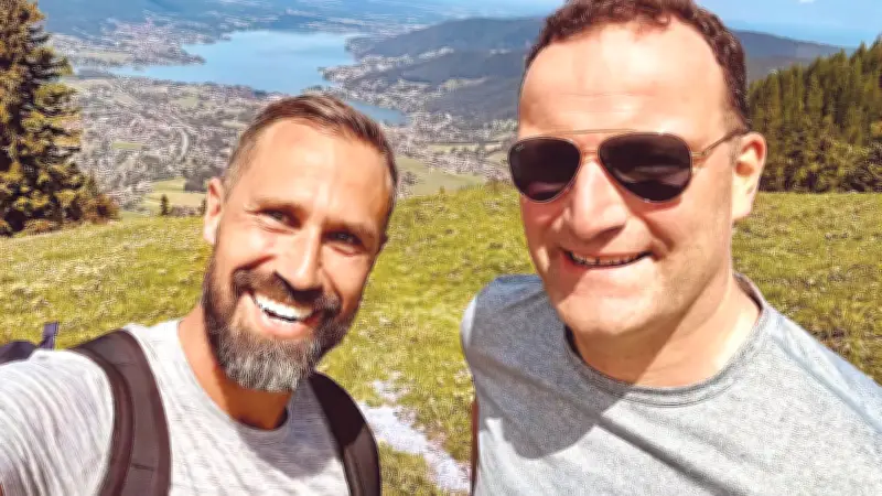 Jens Spahn im Podcast: Vom Dorfleben zur Unionsfraktion – Ein Porträt