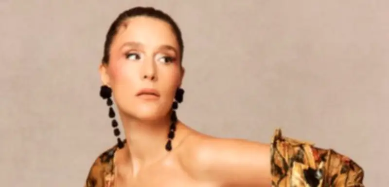 Jessie Ware: Eine glorreiche Halunkin befreit sich von sexistischen Altersdogmen