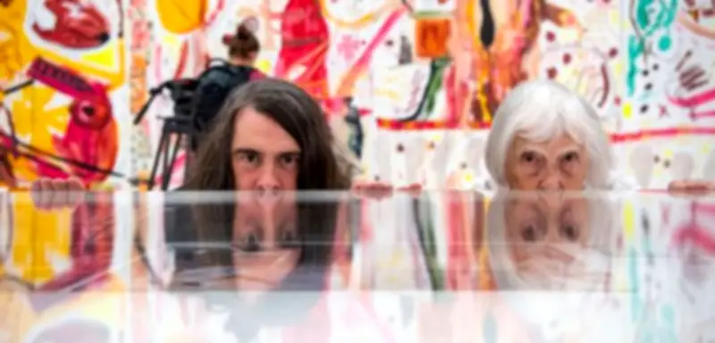 Jonathan Meese trauert um seine Mutter: Ein Abschiedsbrief an die 'Erzmami' der Kunst
