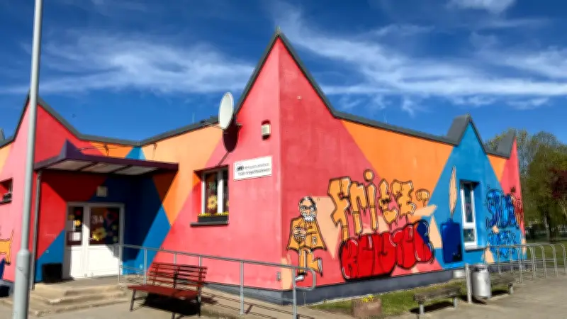 Jugendklub Stavenhagen: Stadt und Awo suchen Gespräch