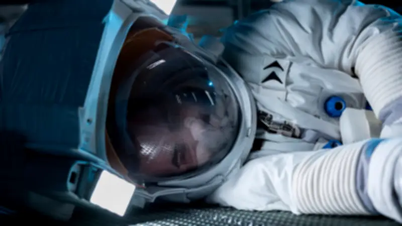 Kardiologe Prof. Bigalke warnt: Herzinfarkt im All - tödliche Gefahr für Astronauten