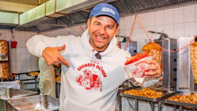 Karls bringt preisgekrönten Erdbeer-Döner erstmals nach Mecklenburg-Vorpommern