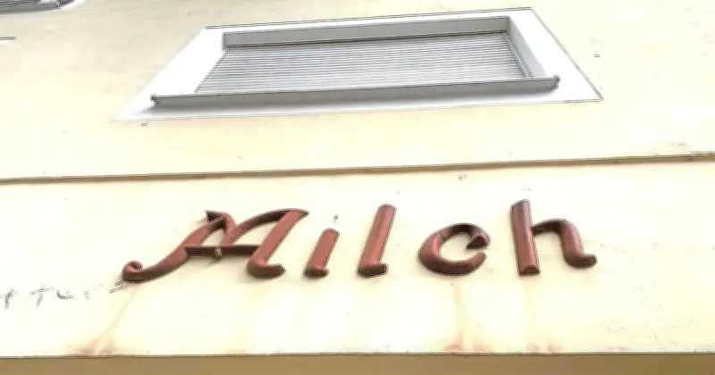 Kaulbachstraße: Aus Milchladen wird privates Bürocafé