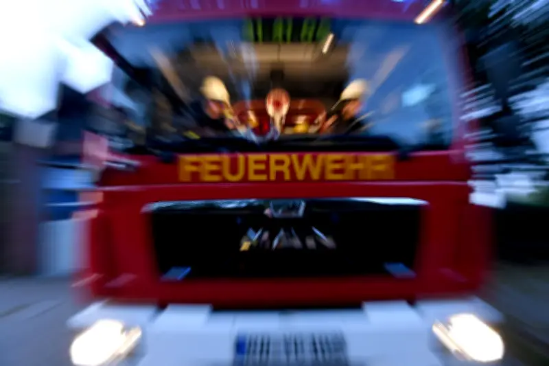 Kellerbrand in Asendorf: Hotel evakuiert - 65 Gäste im Dorfgemeinschaftshaus untergebracht