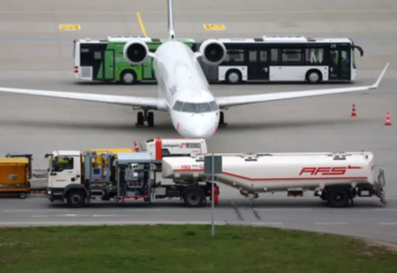 Kerosin-Knappheit droht: Sommerflüge könnten teurer werden und ausfallen