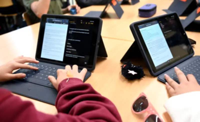 KI-Assistent 'telli' startet in Thüringer Schulen: Revolution im Klassenzimmer