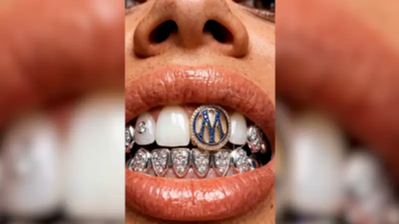 KI-Video löst Empörung aus: Traditionsklub Marseille stürzt mit neuem Logo in Shitstorm