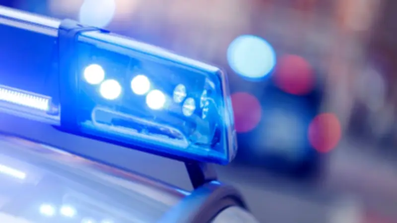 Kinder (6, 8, 11) demolieren Auto in Schwarzenbach an der Saale – 3000 Euro Schaden