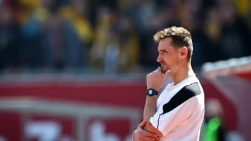 Klose unter Druck: Droht dem 1. FC Nürnberg erneut ein schlaffer Saisonendspurt?