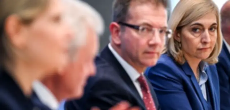 Koalition plant Ausnahmen bei Abschaffung der beitragsfreien Ehepartner-Versicherung