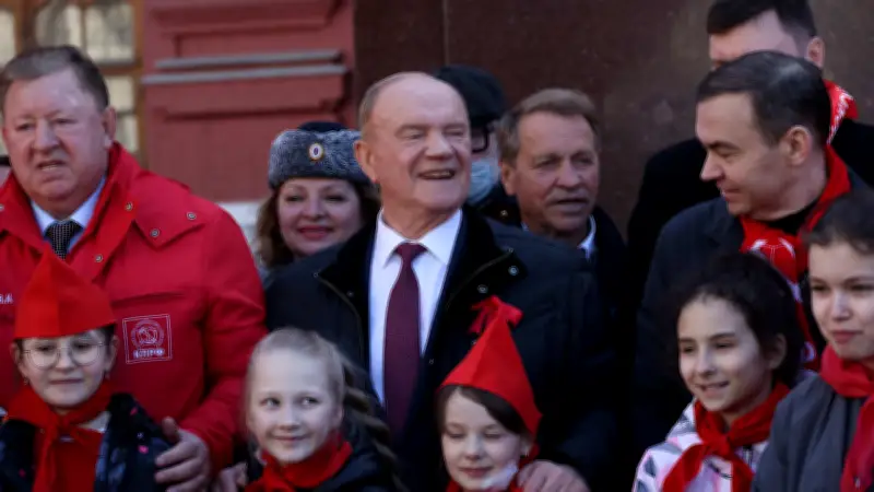 Kommunisten-Chef Sjuganow warnt Putin vor wirtschaftlichem Kollaps und Revolution