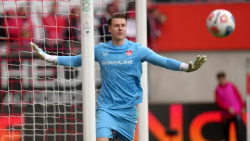 Krahl schwört Rache: Kaiserslauterns Keeper nach 1:6-Pleite gegen Hertha BSC