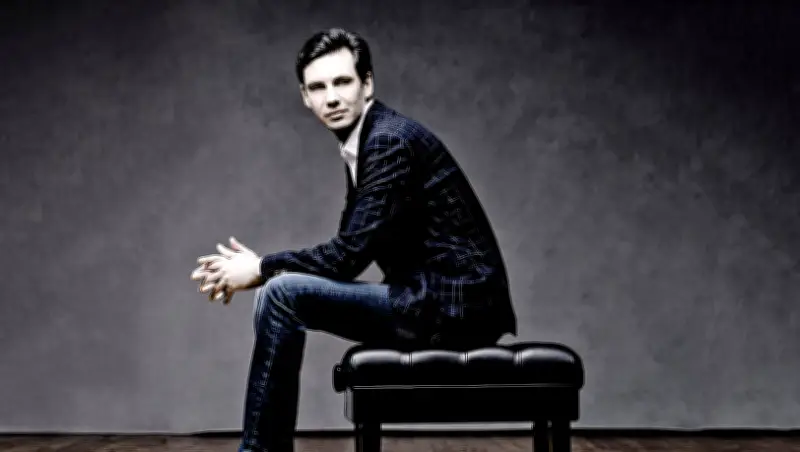 Kritik am Klavierabend: Martin Stadtfelds Bach-Interpretation im Prinzregententheater