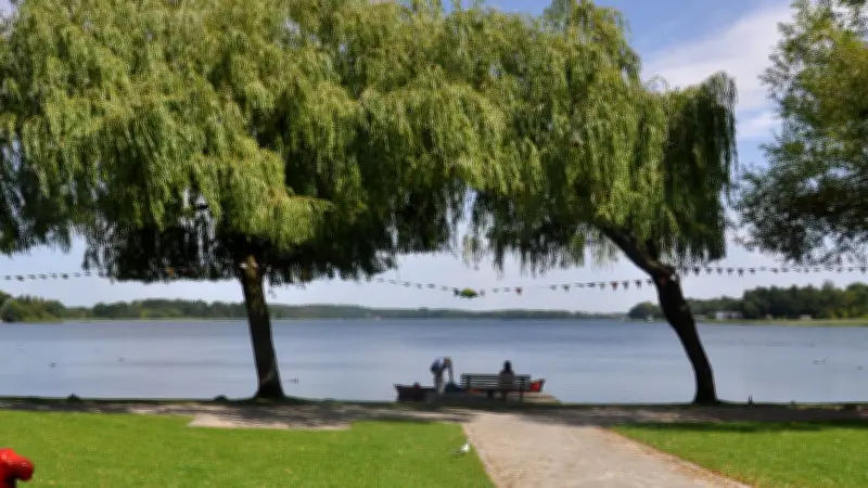 Kurabgabe in Krakow am See steigt deutlich: Urlaub am See wird teurer für Gäste