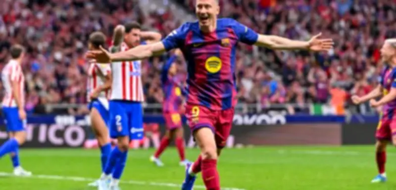 Kurioses Schultertor von Lewandowski katapultiert Barcelona Richtung spanischer Meisterschaft