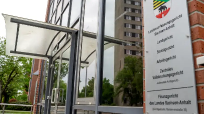 Landgericht Dessau-Roßlau: Zeugenaussagen im Verfahren gegen Jessener Mann wegen Widerstand und Bedrohung