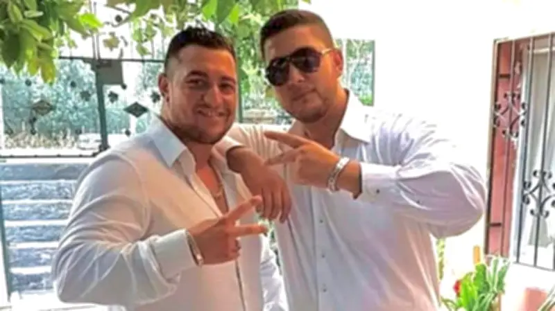 Lebenslang für Raser-Brüder: Mordurteil nach tödlichem Autorennen in Ludwigsburg