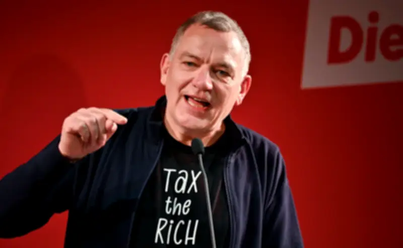 Linken-Chef Jan van Aken tritt aus gesundheitlichen Gründen zurück – Wer folgt nach?