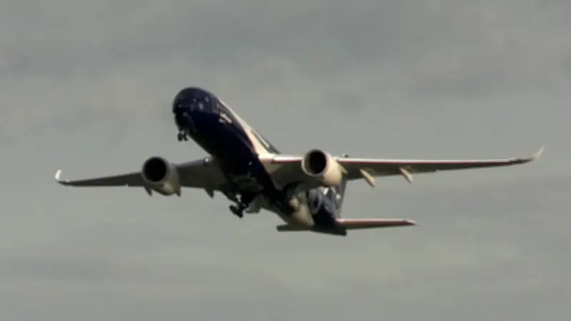 Lufthansa feiert 100. Geburtstag mit speziellem Jubiläumsflug von Berlin nach Köln