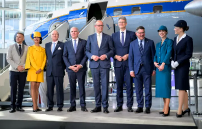 Lufthansa-Jubiläum im Schatten von Streiks: Merz feiert, während Piloten und Flugbegleiter protestieren