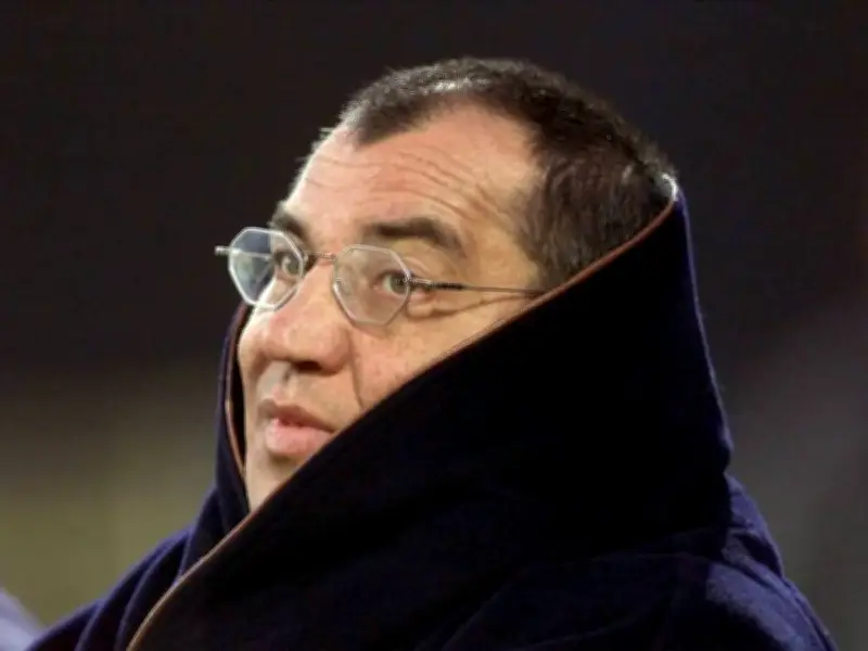 Magaths bitterste Stunde: Eintracht Frankfurt feuert Trainer unter Maradonas Augen