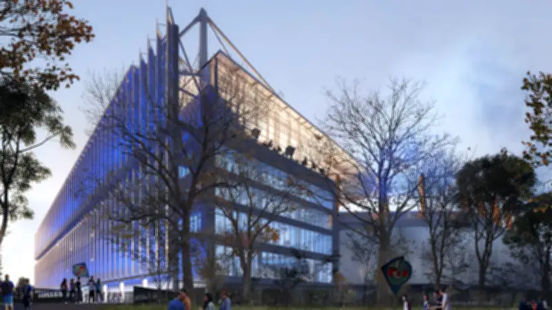 Mainz 05 spielt im kuriosesten Stadion Europas: 200 alte Flugzeuge verbaut