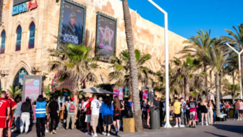 Mallorca-Saisonstart: Megapark-Opening live bei BILD am Sonntag