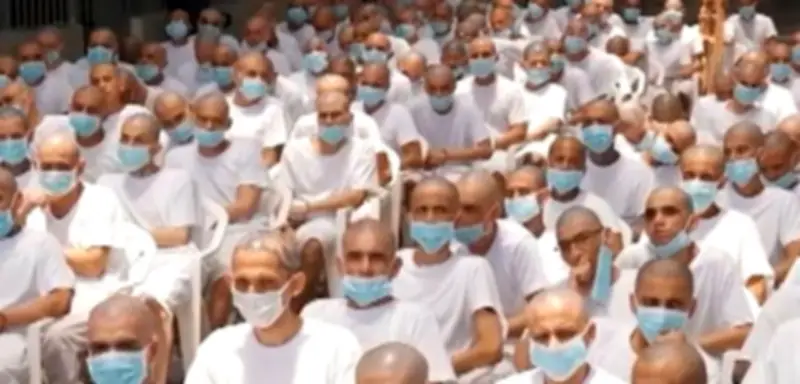 Massenprozess in El Salvador: 486 Angeklagte wegen 47.000 Straftaten