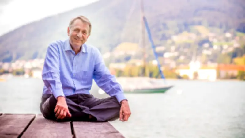 MediaMarkt-Millionär will gestrandeten Wal Timmy retten - trotz Experten-Ablehnung