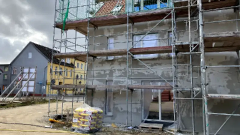 Mehrgenerationen-WG in Loitz sucht Mieter: 155 m² Wohnfläche mit Gemeinschaftsgarten