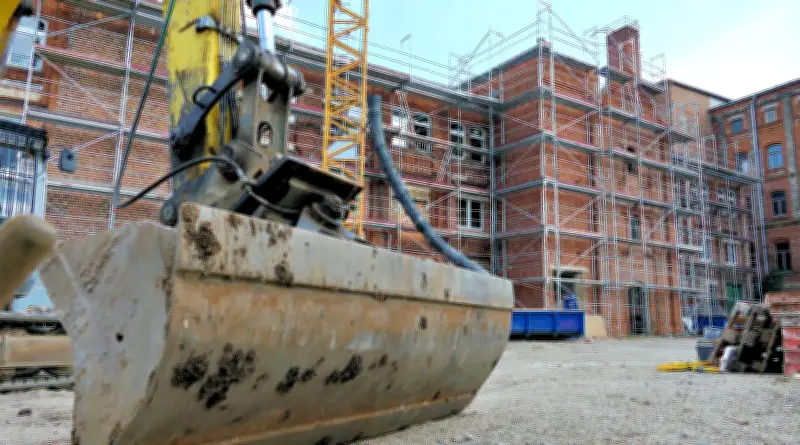 Merseburger Wohnungsbauprojekt: Zaunstreit blockiert Millionen-Umbau der Buntpapierfabrik