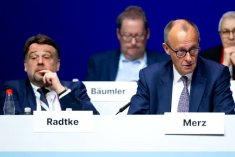 Merz schließt Kürzung der gesetzlichen Rente aus