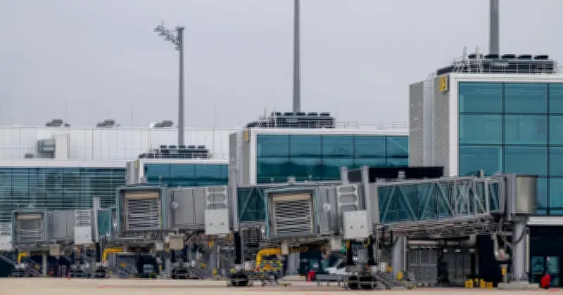 Münchner Flughafen: Bund prüft ICE-Anbindung nach jahrzehntelangem Fernbahn-Defizit